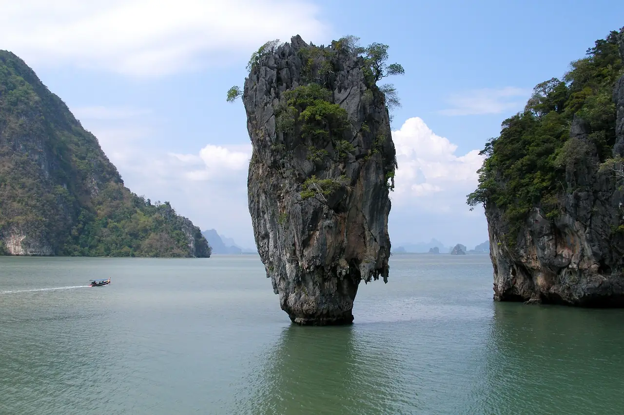 ジェームズボンド島