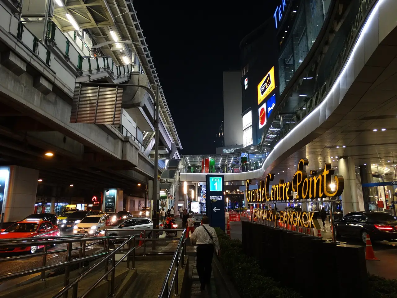夜のスクンビット