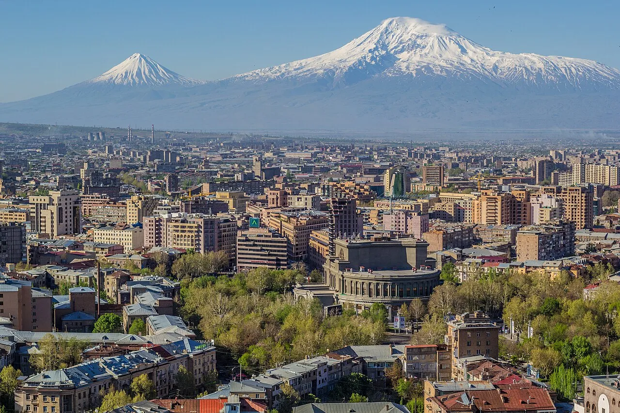 Armenia Visa from Türkiye: Visa on Arrival and e-Visa for Turks, Gulf Citizens Visa-Free, Entry with Another Country's Permit or Visa, and Getting to Yerevan